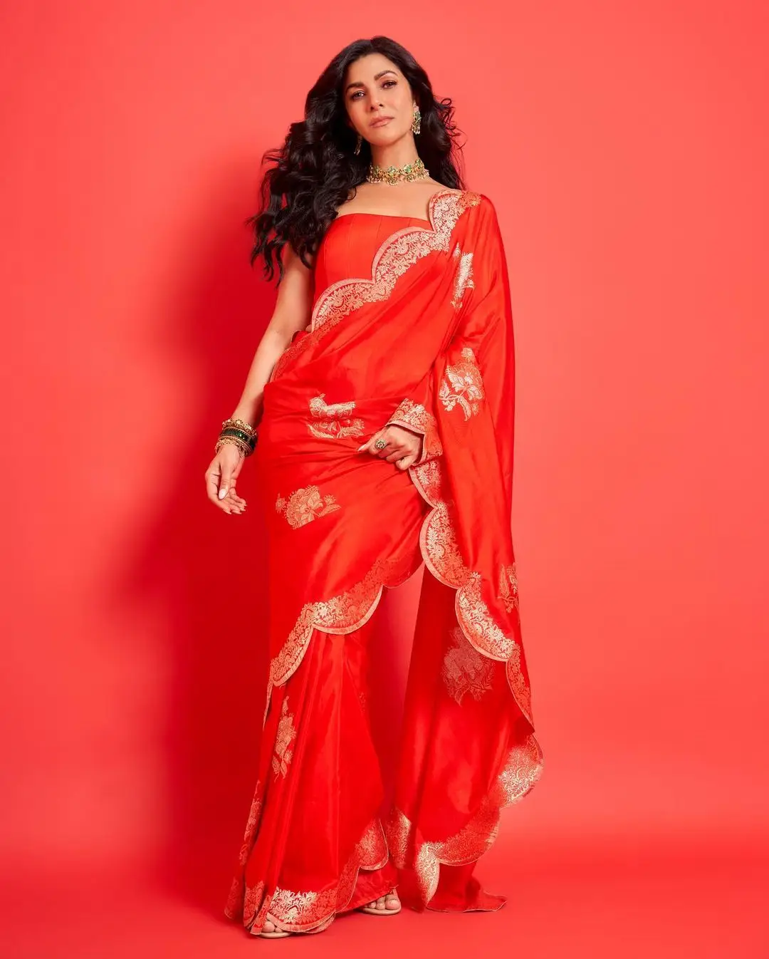 Bollywood Actress Nimrat Kaur Stills In Red Saree